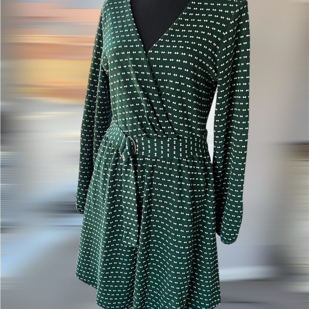 Anthropologie Maeve Green Wrap Dress with Bishop Sleeves and belts